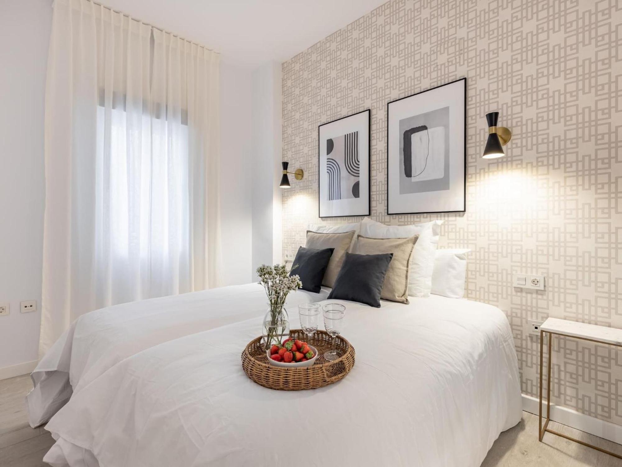 Stylish And Elegant 1 & 2 Bedroom I * Grenade
